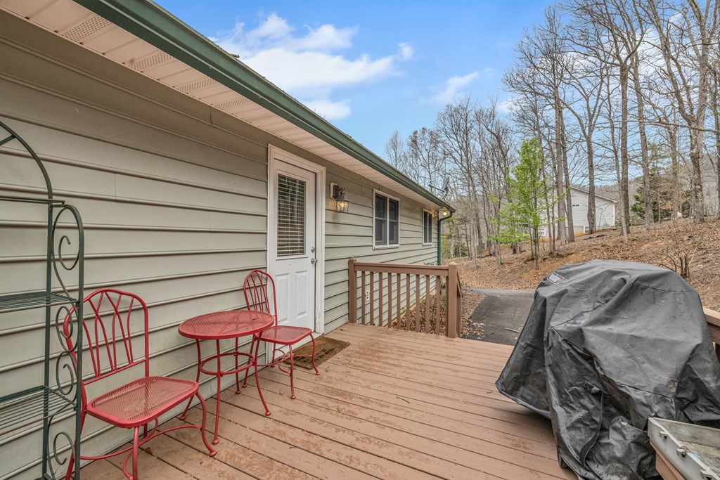 414434 Hiawassee Residential