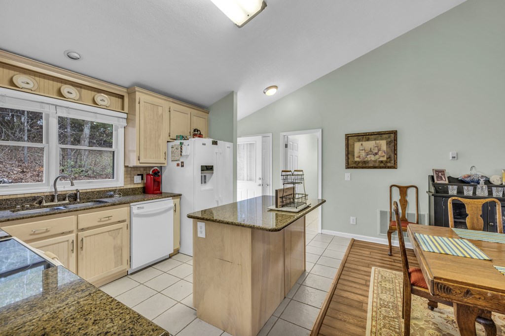 414434 Hiawassee Residential