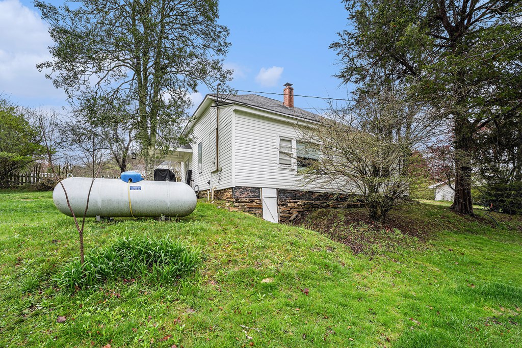 414460 Mineral Bluff Residential