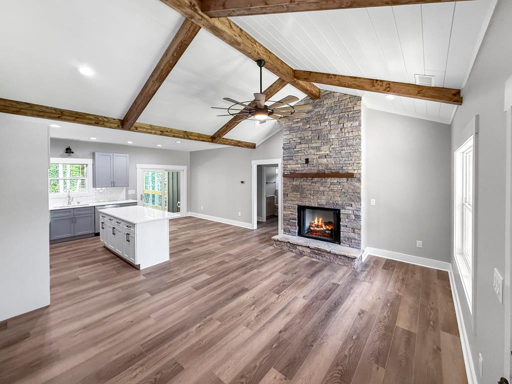 414485 Blairsville Residential