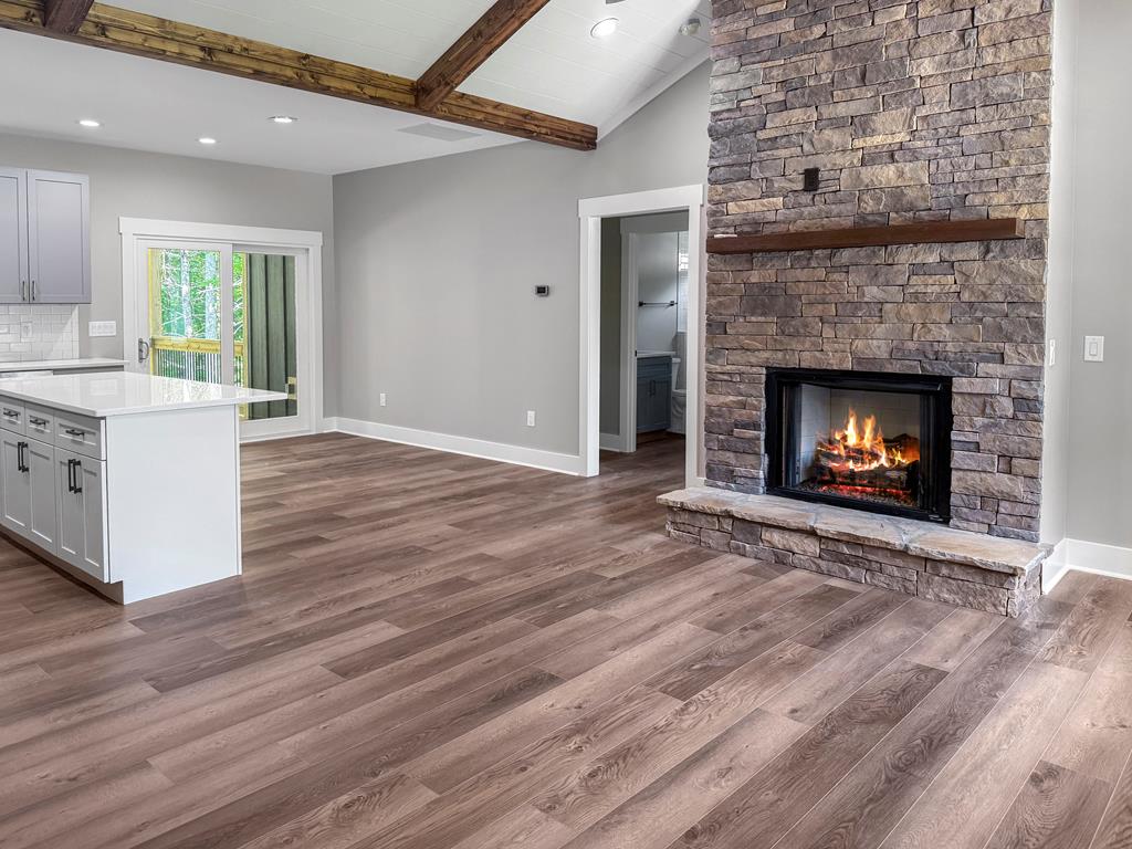414485 Blairsville Residential
