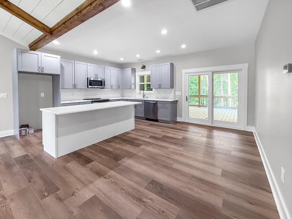 414485 Blairsville Residential