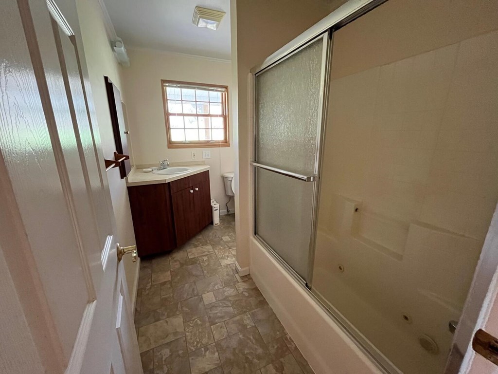 414540 Hayesville Residential