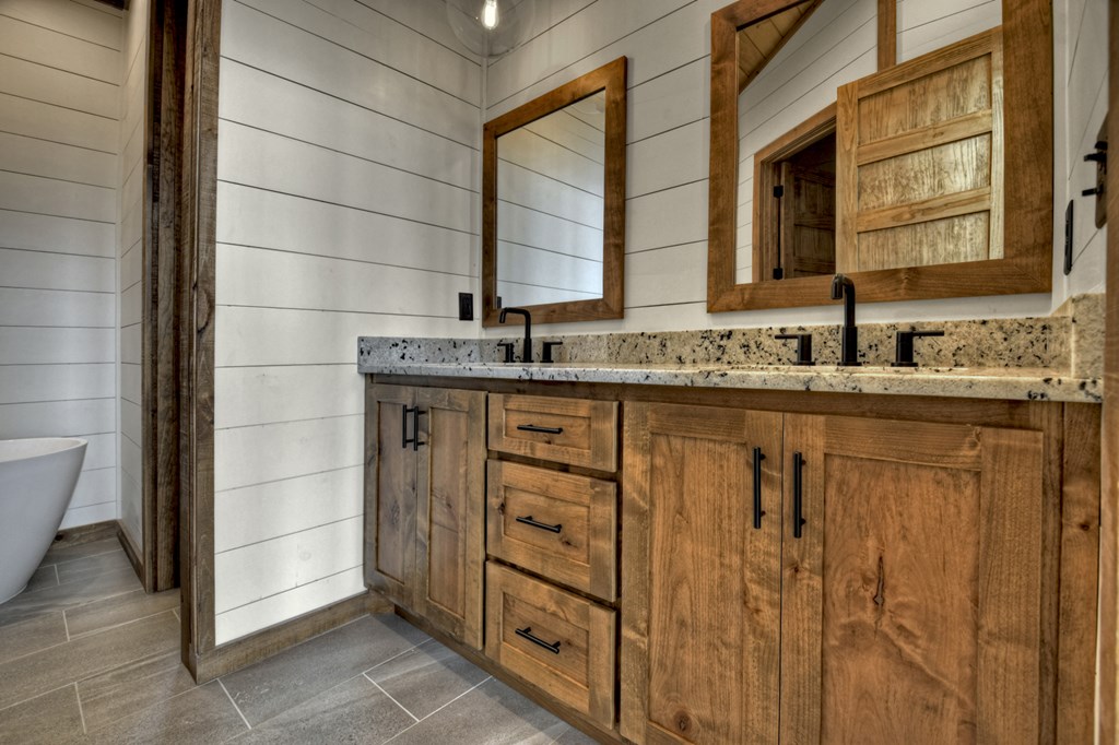 414572 Ellijay Residential