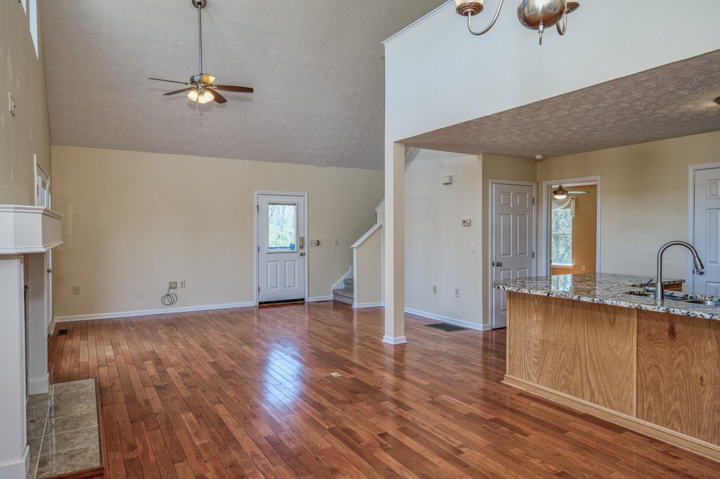 414724 Murphy Residential