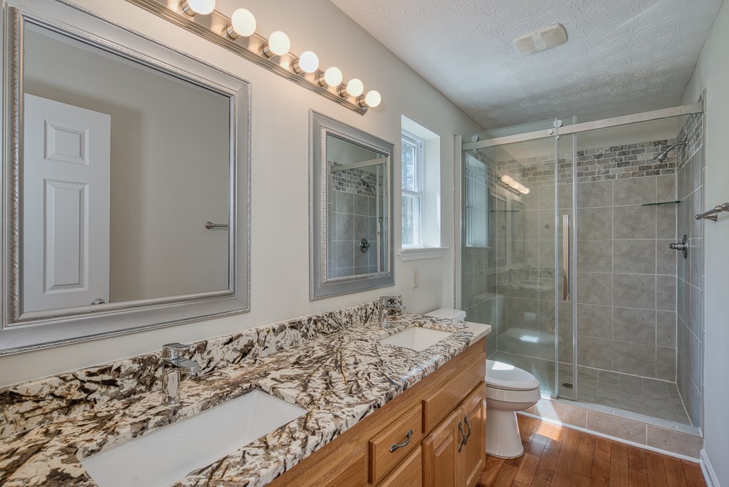 414724 Murphy Residential