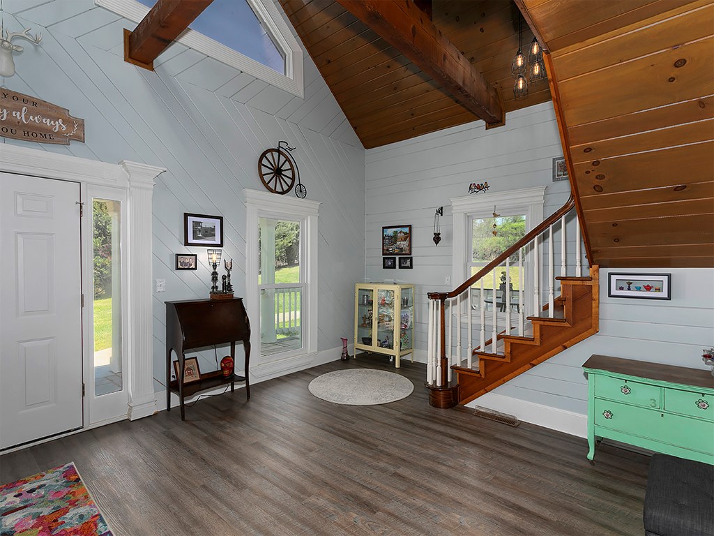 414781 Mineral Bluff Residential