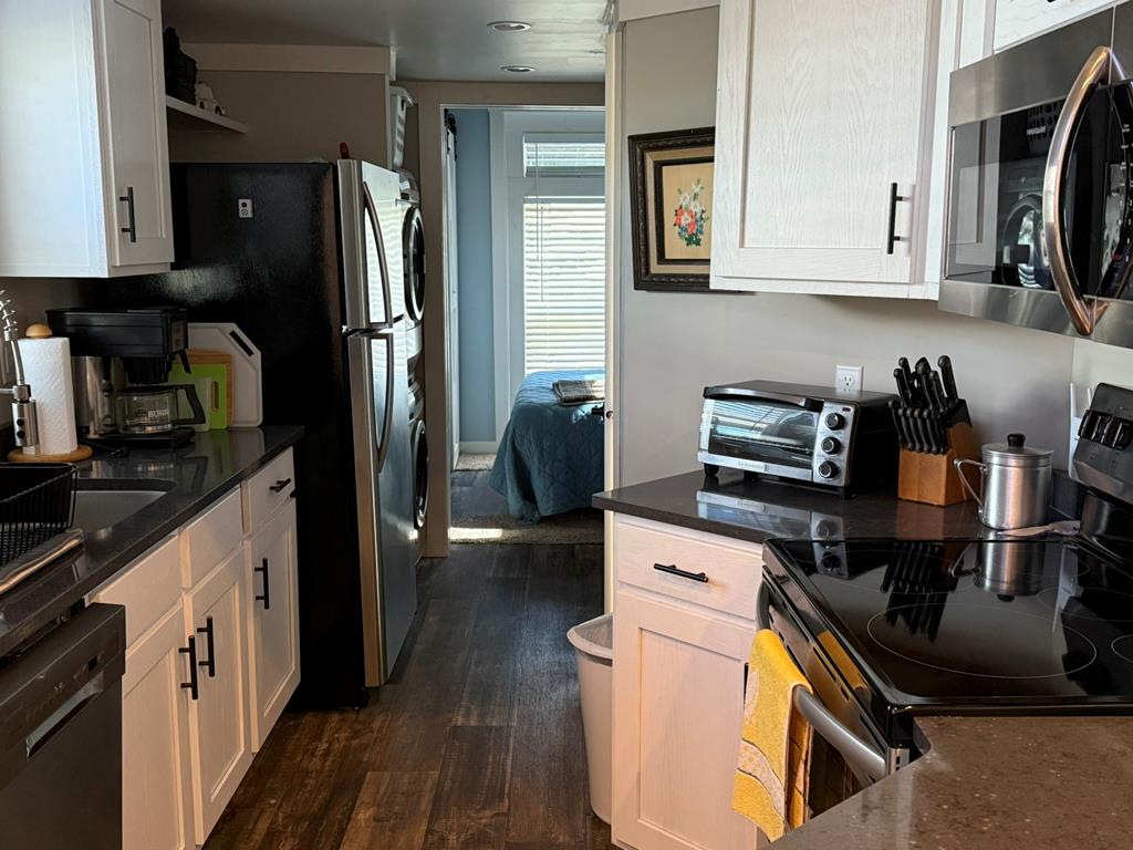 414805 Morganton Residential