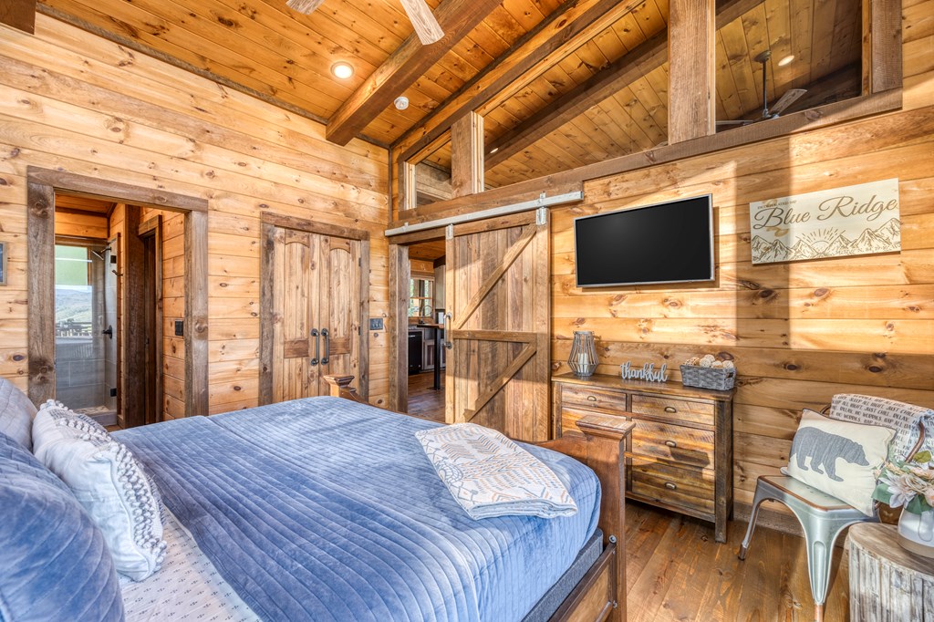 414904 Blue Ridge Residential