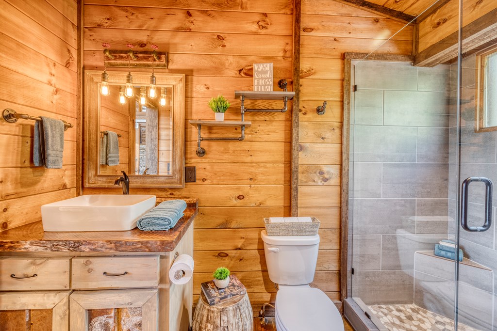 414904 Blue Ridge Residential