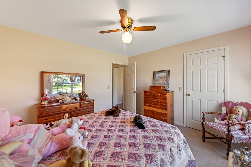 414930 Blue Ridge Residential