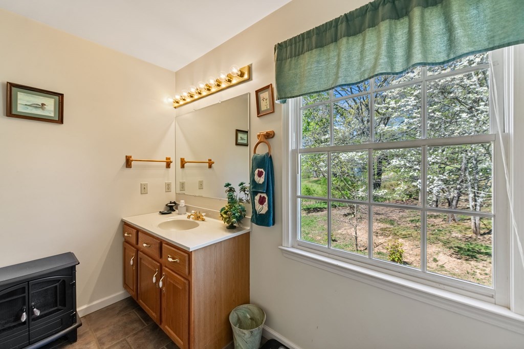 414930 Blue Ridge Residential