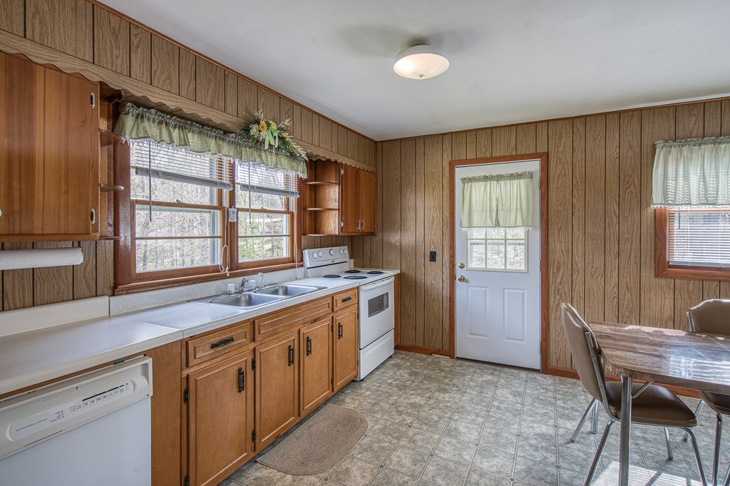 414934 Murphy Residential