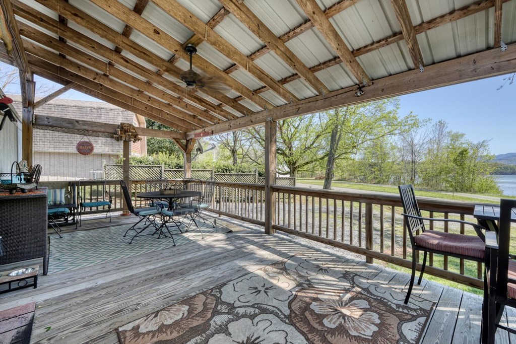 414949 Hiawassee Residential