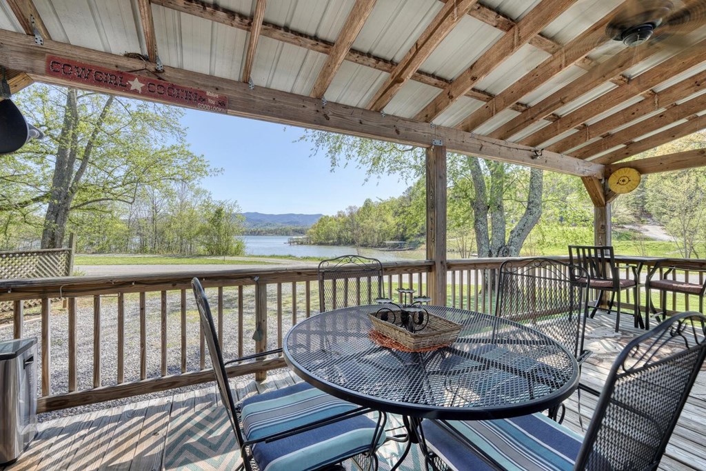 414949 Hiawassee Residential