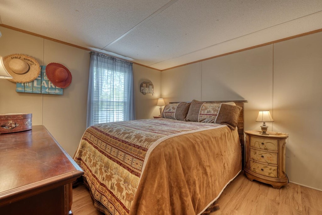 414949 Hiawassee Residential