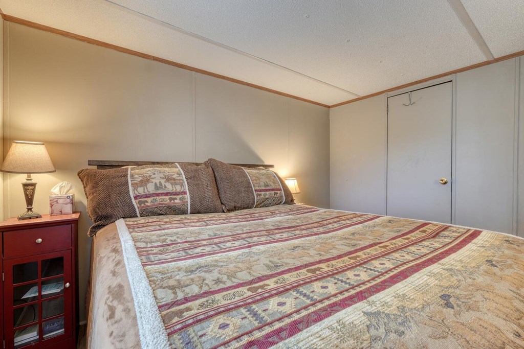 414949 Hiawassee Residential