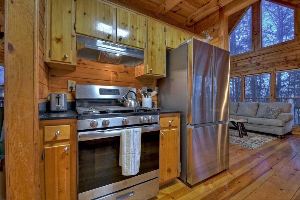 414983 Cherry Log Residential