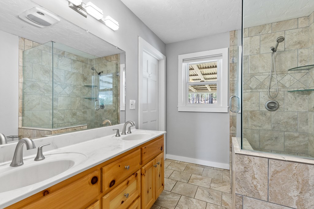 414988 Morganton Residential