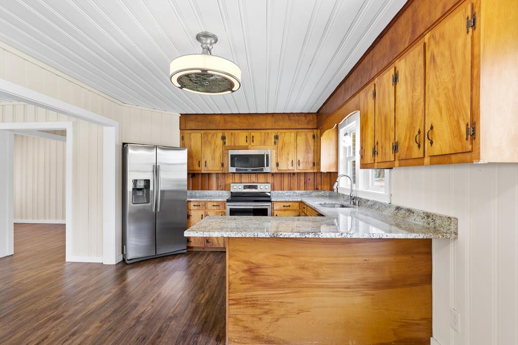 414988 Morganton Residential