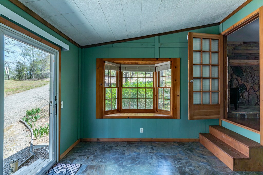 414992 Young Harris Residential
