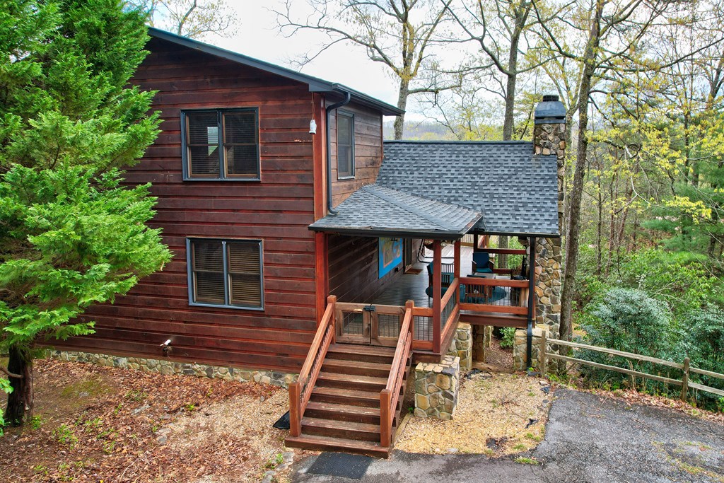 415011 Blue Ridge Residential