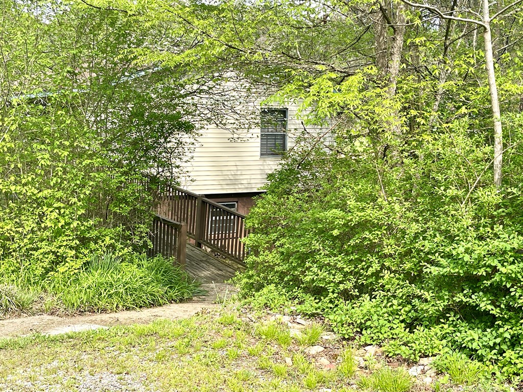 415026 Hayesville Residential