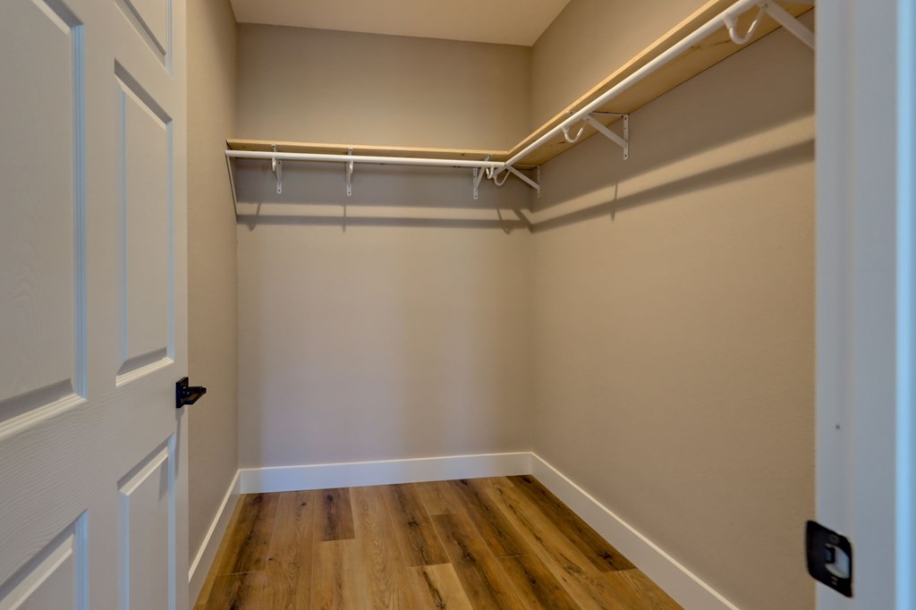 415028 Hayesville Residential