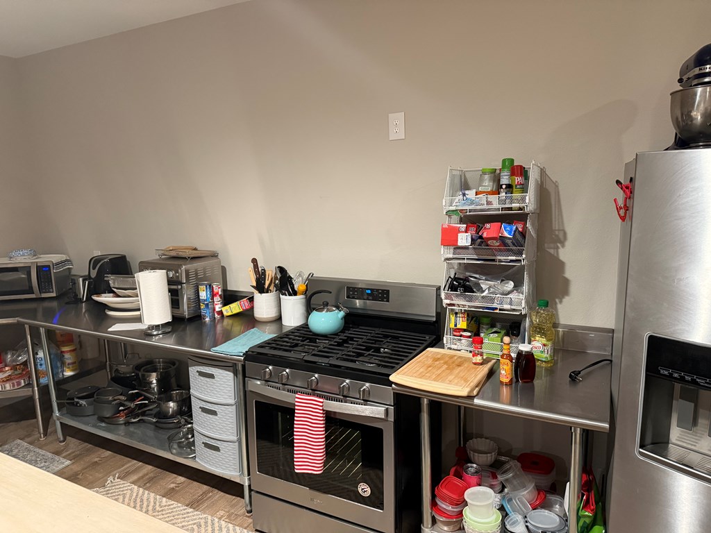 415033 Murphy Residential