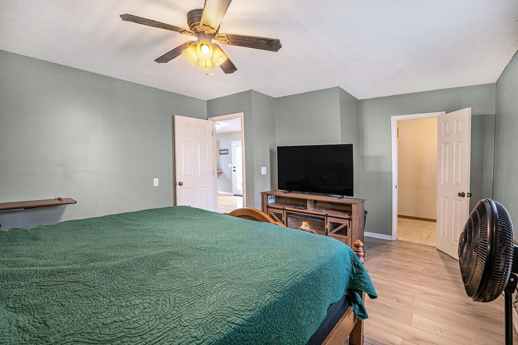 415048 Blairsville Residential