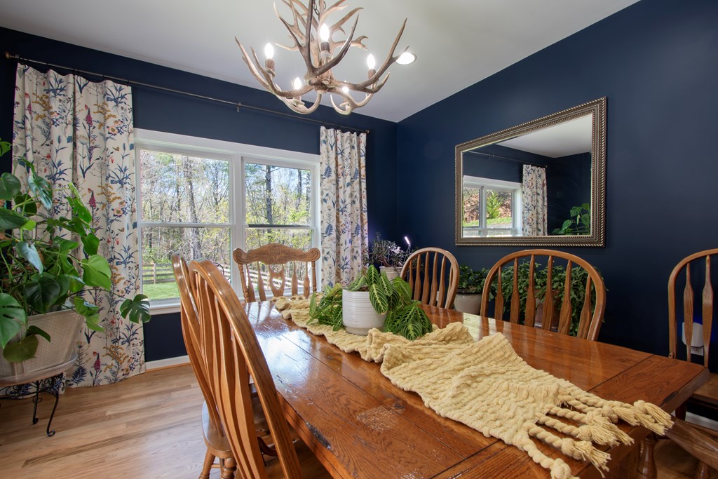 415052 Murphy Residential