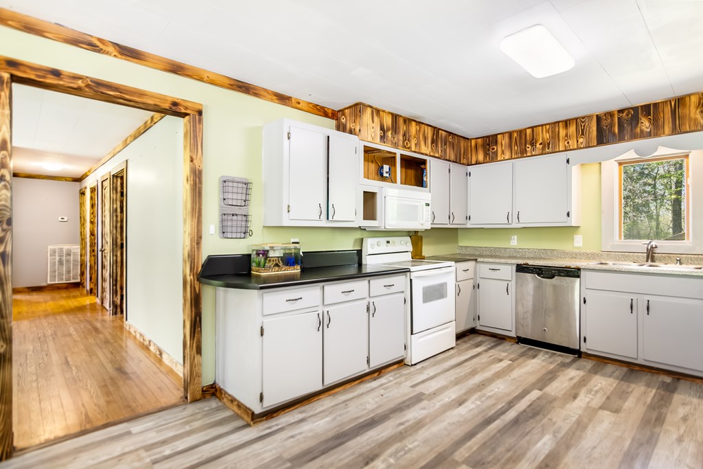 415059 Epworth Residential