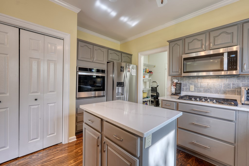 415082 Blairsville Residential