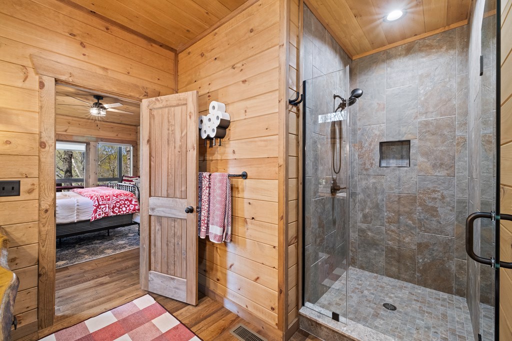 415086 Blue Ridge Residential