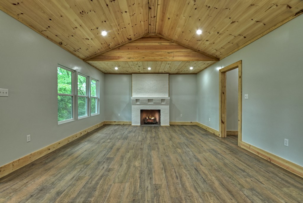 415093 Copperhill Residential