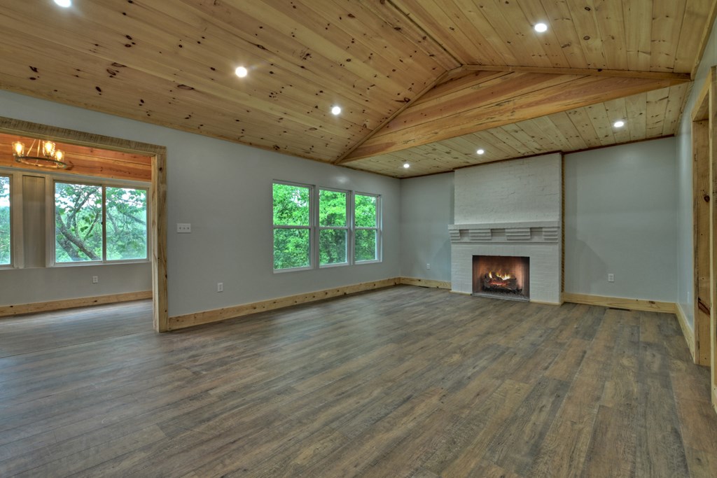 415093 Copperhill Residential