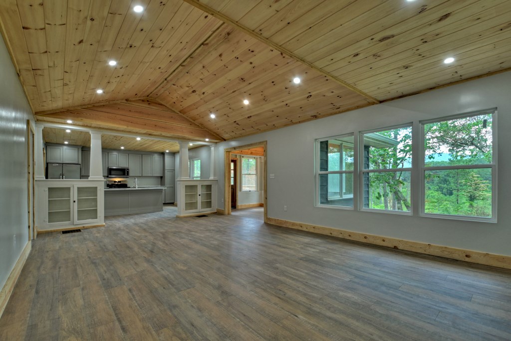 415093 Copperhill Residential