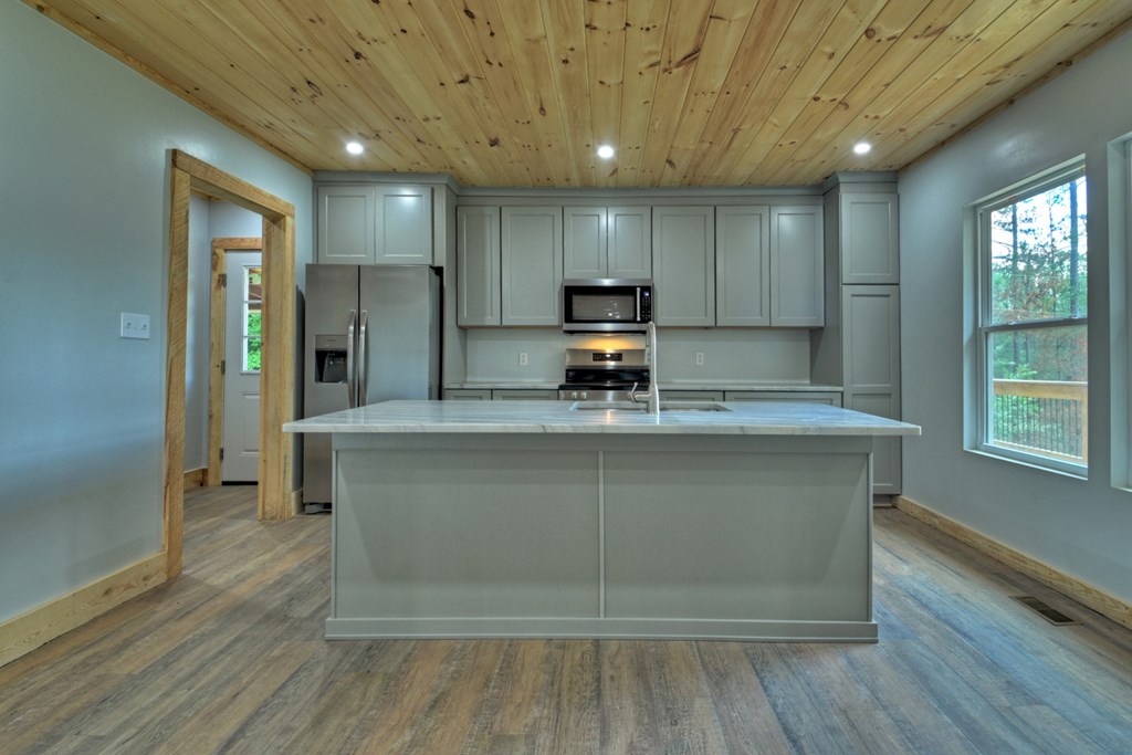 415093 Copperhill Residential