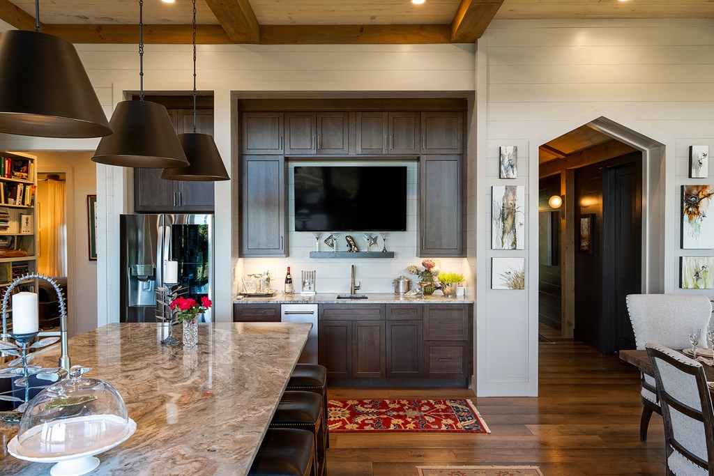 415113 Blue Ridge Residential