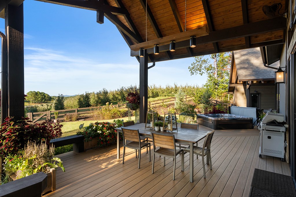 415113 Blue Ridge Residential