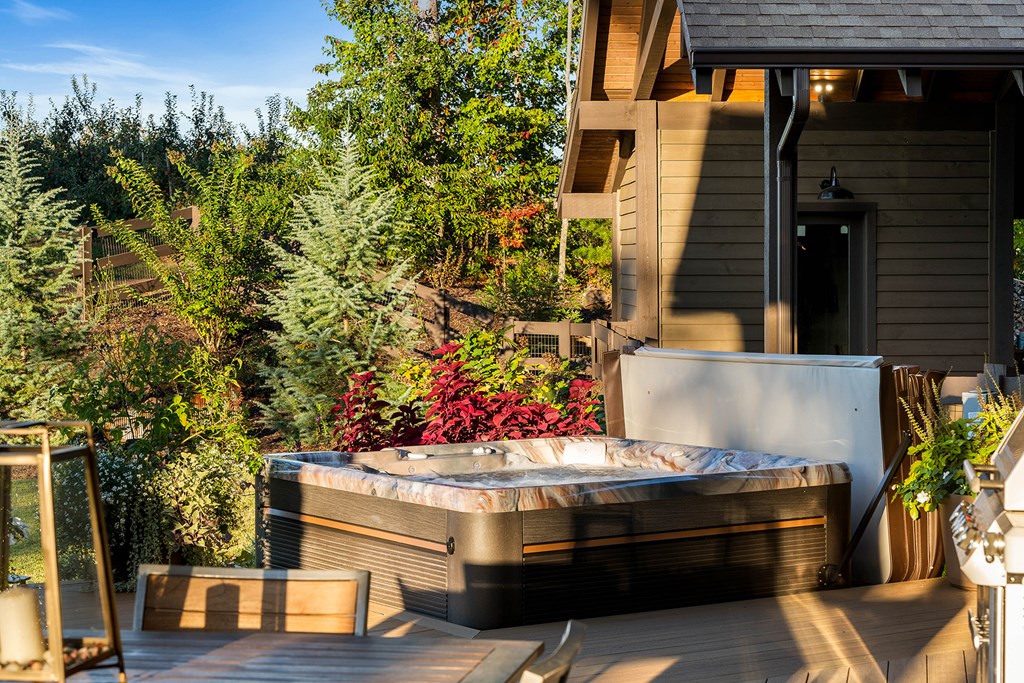 415113 Blue Ridge Residential