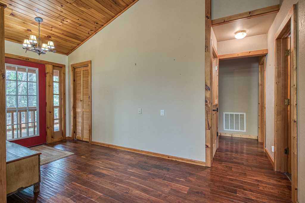 415115 Blairsville Residential