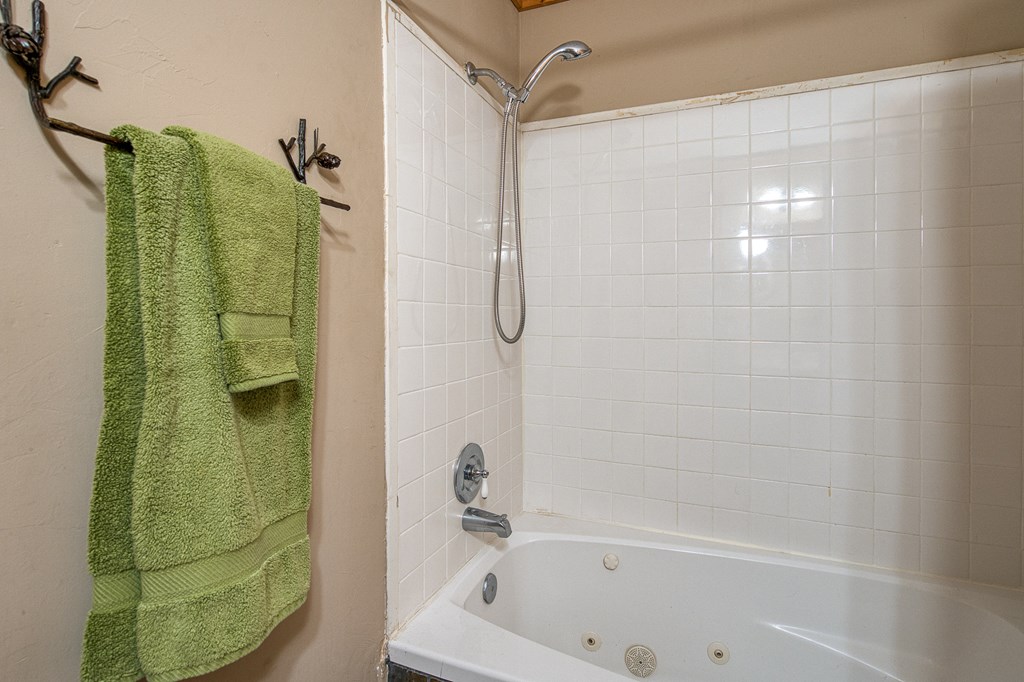 415115 Blairsville Residential
