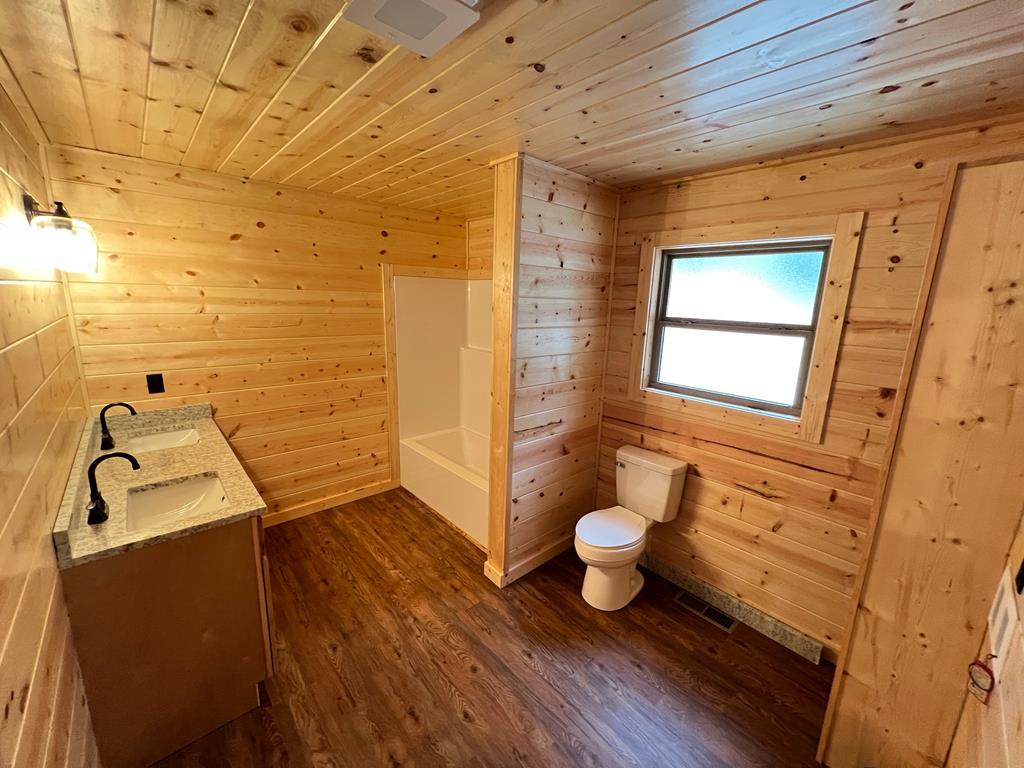 415139 Murphy Residential