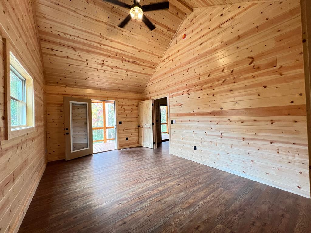 415139 Murphy Residential