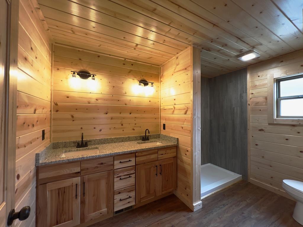 415139 Murphy Residential