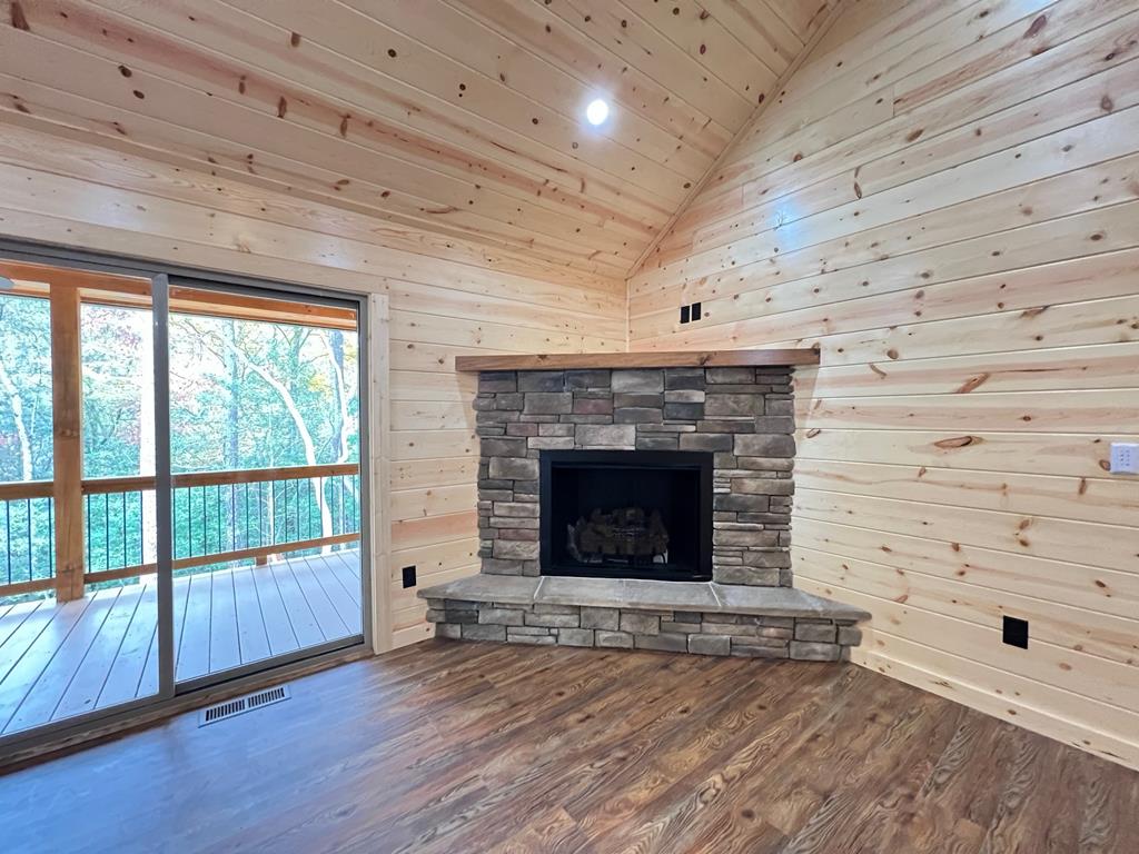 415139 Murphy Residential