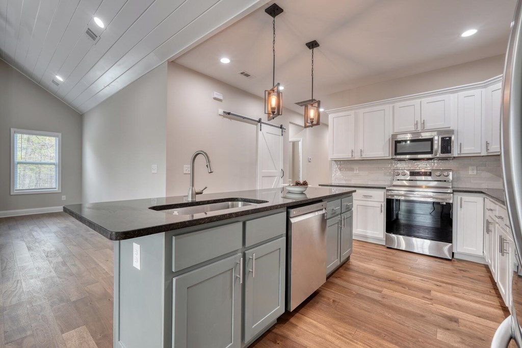 415147 Blairsville Residential