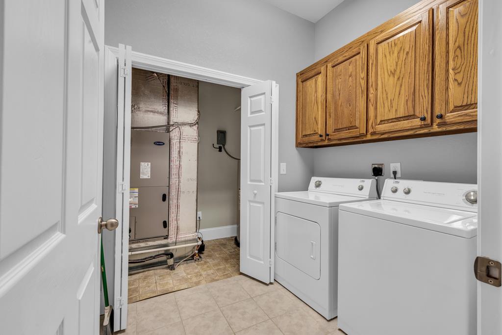 415151 Young Harris Residential
