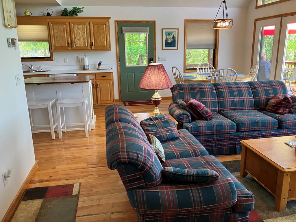415167 Murphy Residential